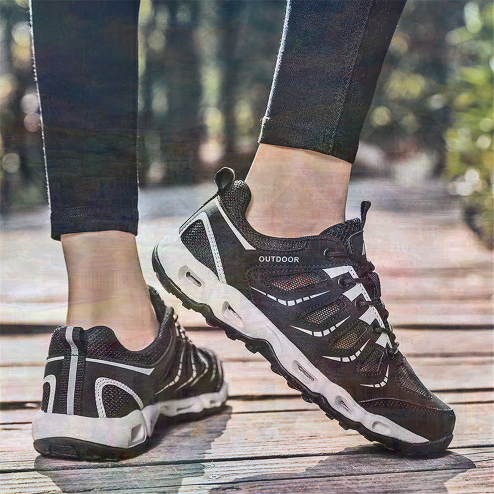 Sumer Round Tip Silver Sneaker - đánh giá và giá Unique Tech Accessories Gifts