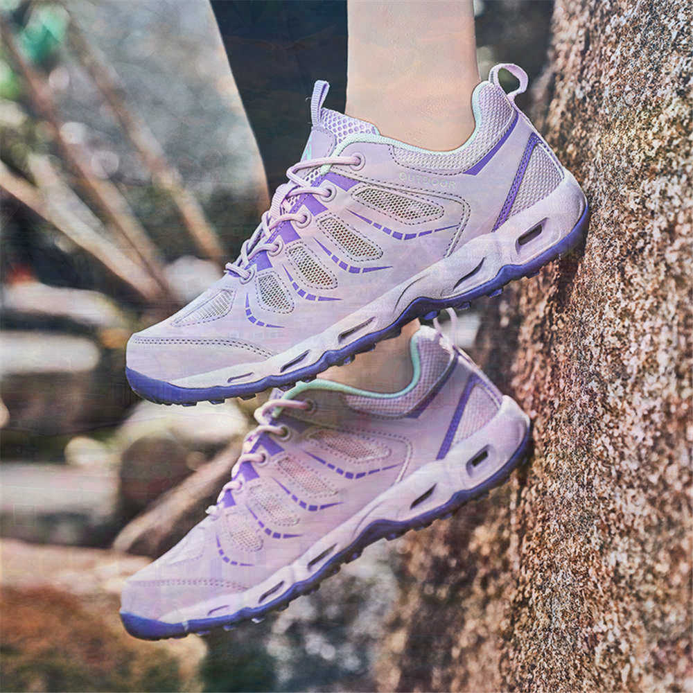Sumer Round Tip Silver Sneaker - đánh giá và giá Unique Tech Accessories Gifts